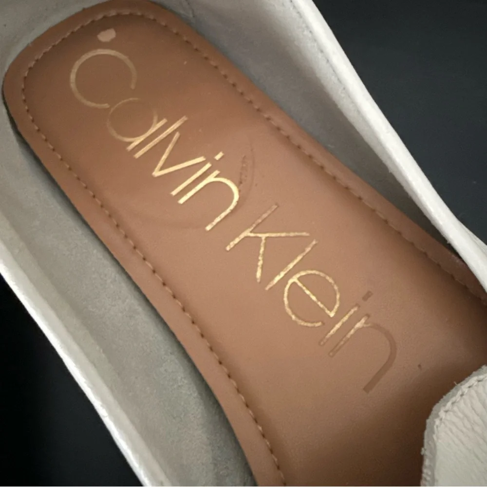 Calvin Klein Leta Cream Leather Flats Loafers Moccasin